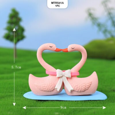 Couple Swan Miniature