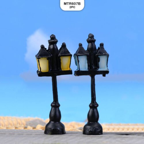 Street Light Miniature - 2PC
