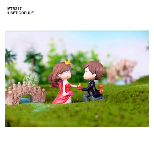 Cute Couple Miniature