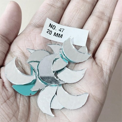 No. 47 -Moon shape mirror - 18 MM For Lippan & Embroidery Art