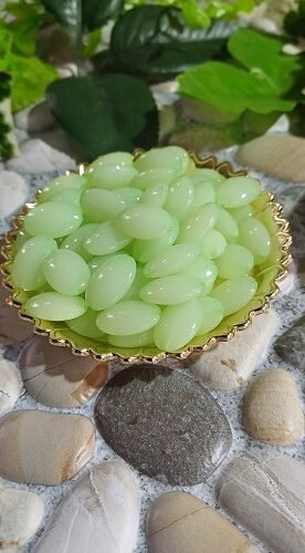 Oval shape Beads - Light Green