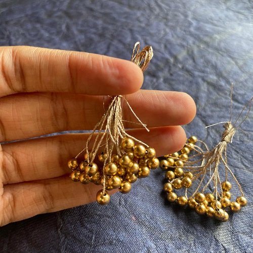 Golden latkan small size 2 pcs