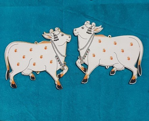 Pichwai Cow Hanging (Pack of 1 pair ) - size 4