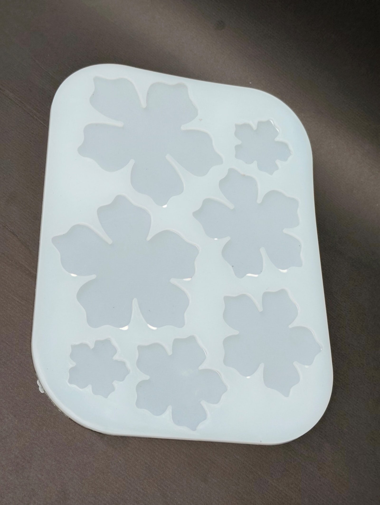 Flower mold