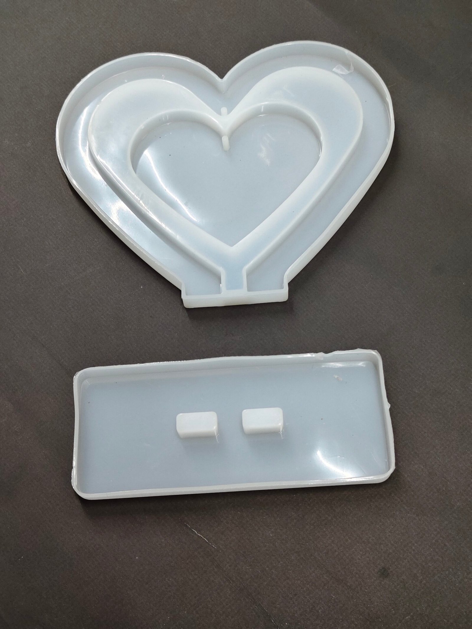 Heart Frame With Stand Mould